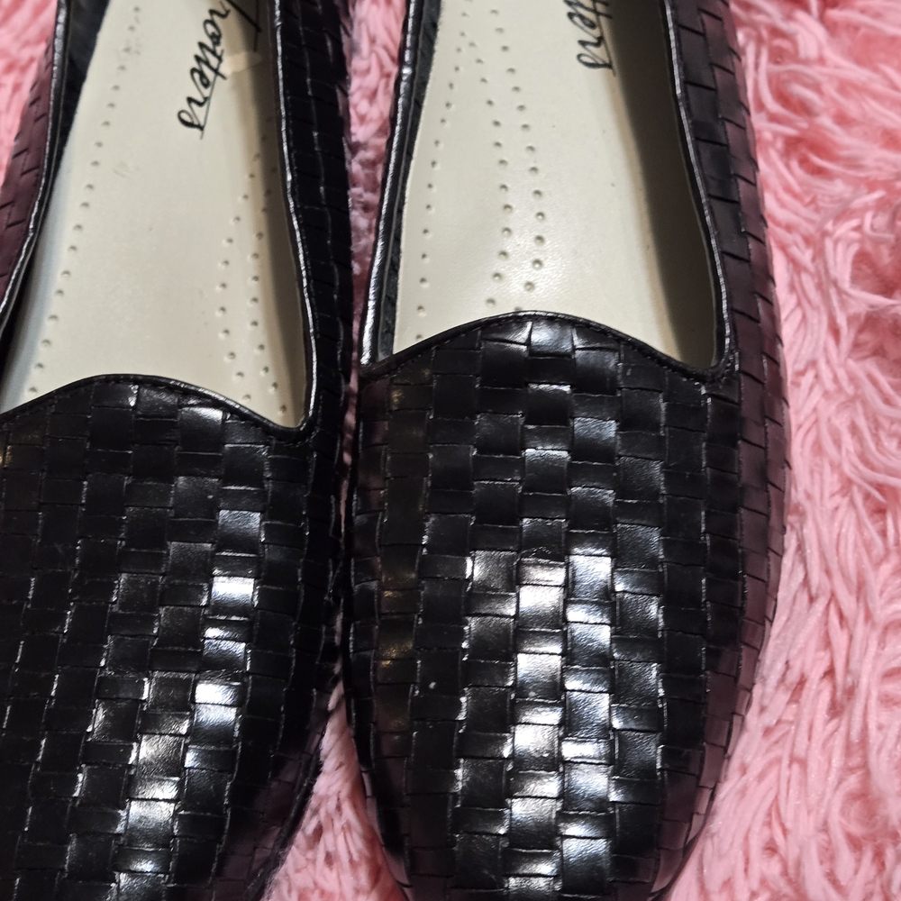Trotters Liz  Loafers Slip On Confort Shoes Leather Black Size 7 Women’s